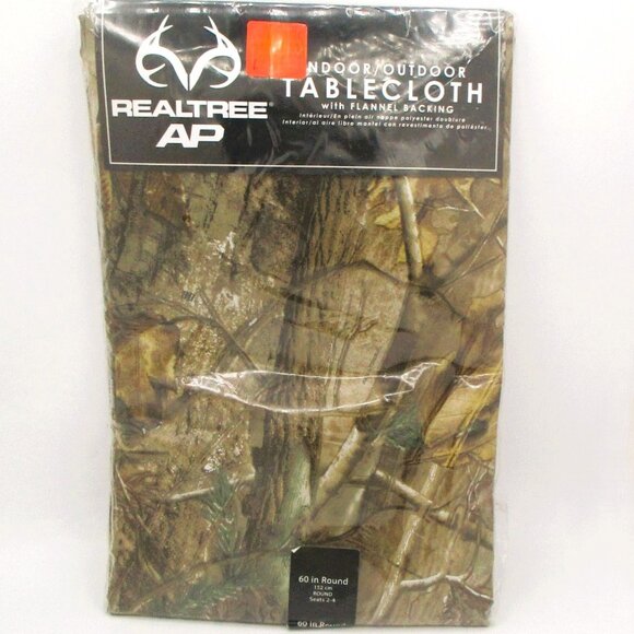Realtree AP 60" Round Indoor/Outdoor Tablecloth With Flannel Backing - Picture 1 of 3